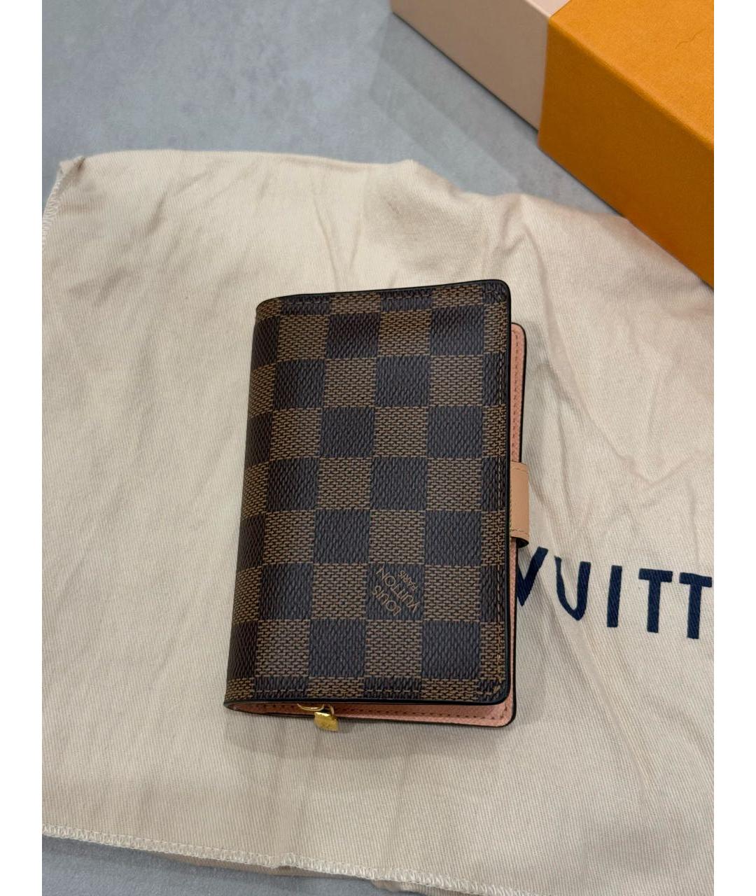 LOUIS VUITTON Кожаный кошелек, фото 3