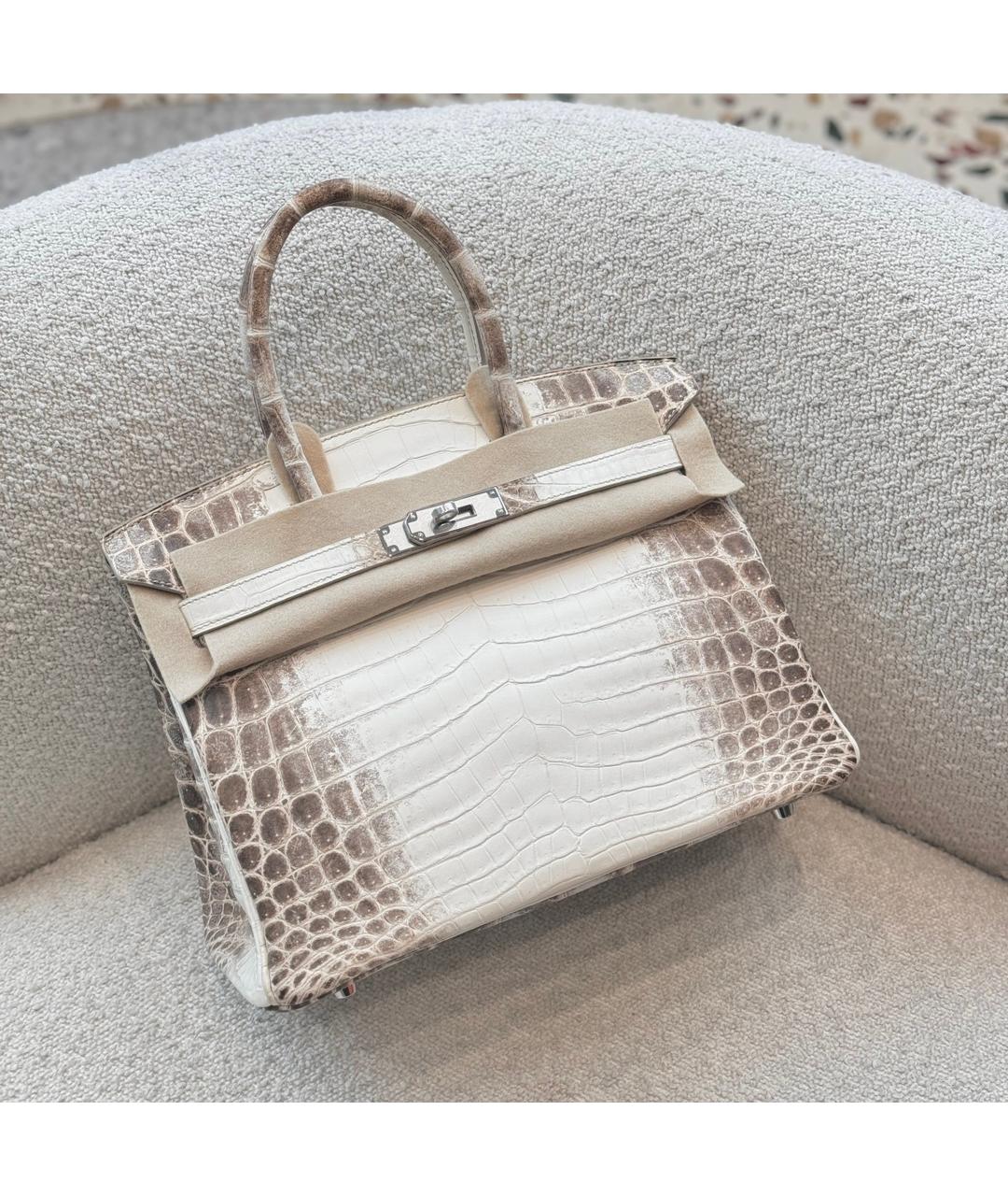 HERMES Бежевая сумка с короткими ручками из лакированной кожи, фото 2