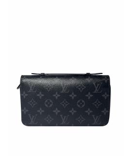 LOUIS VUITTON Барсетка