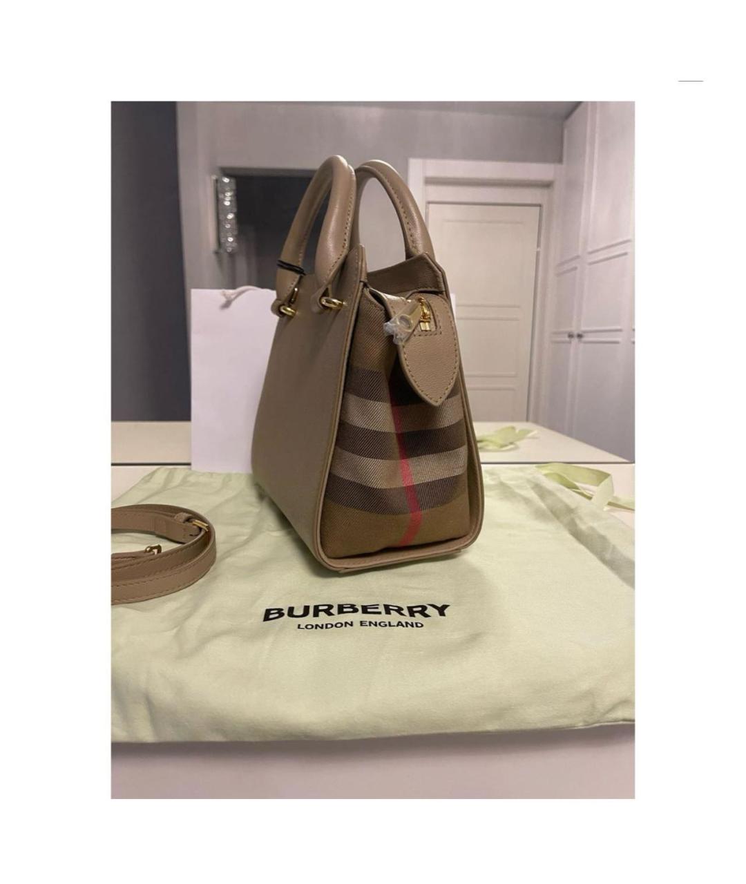 BURBERRY Бежевая кожаная сумка с короткими ручками, фото 2