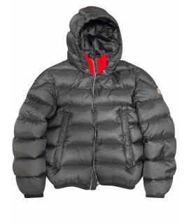 MONCLER Пуховик