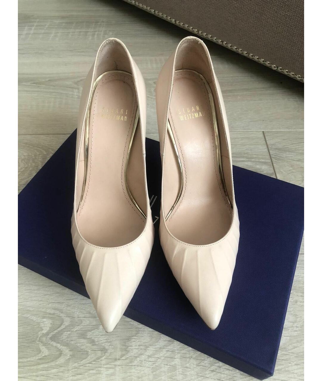 STUART WEITZMAN Бежевые кожаные туфли, фото 2