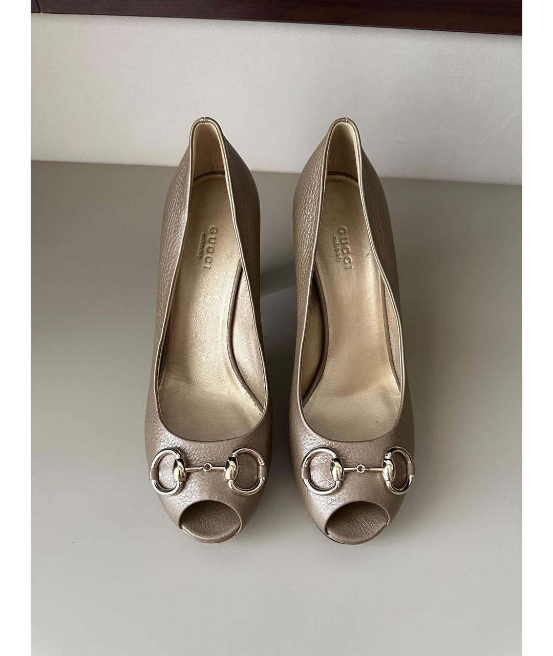 GUCCI Золотые кожаные туфли, фото 2