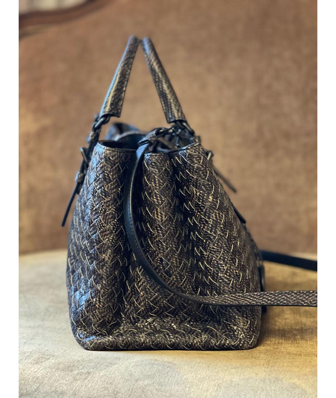 BOTTEGA VENETA Черная кожаная сумка через плечо, фото 2