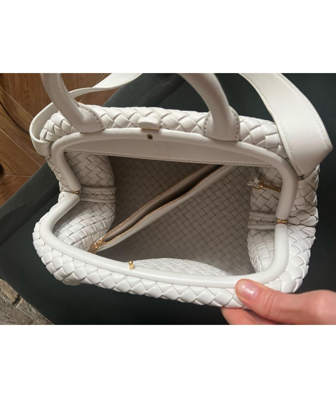 BOTTEGA VENETA Белая кожаная сумка через плечо, фото 5