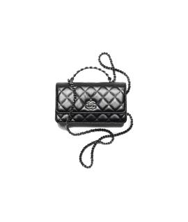 CHANEL Сумка через плечо