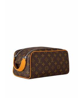 LOUIS VUITTON Дорожная и спортивная сумка