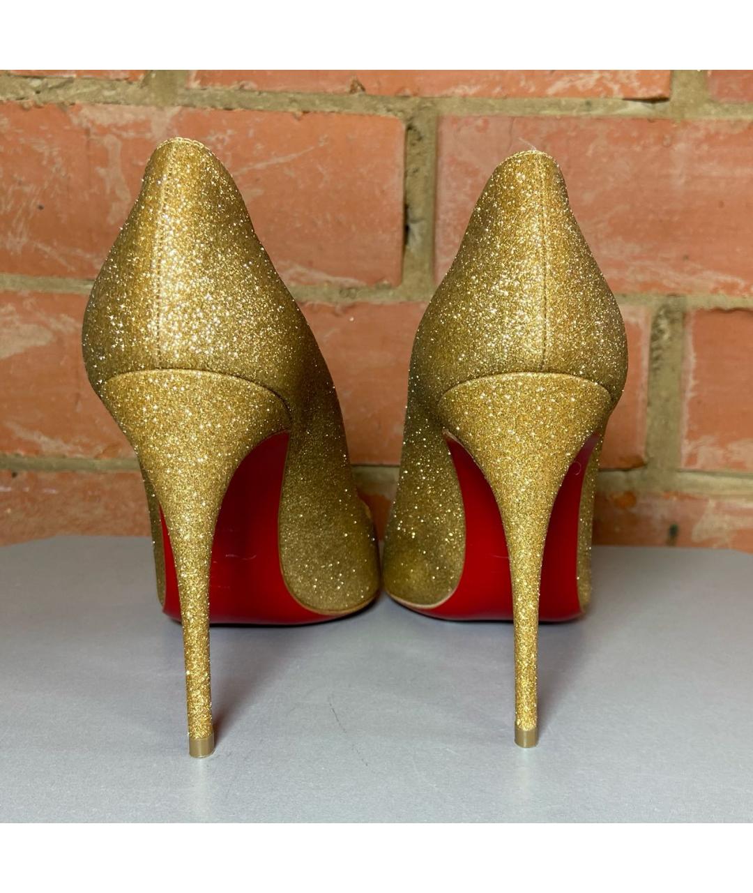 CHRISTIAN LOUBOUTIN Золотые кожаные туфли, фото 5