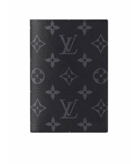 LOUIS VUITTON Обложка/футляр