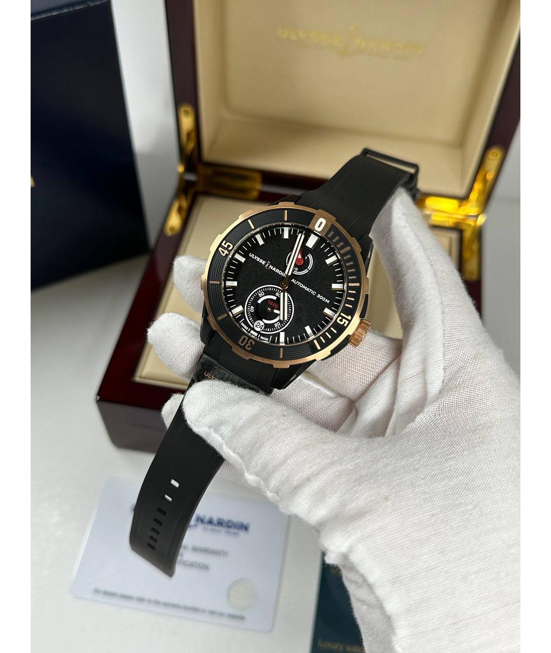 Ulysse Nardin Черные часы из розового золота, фото 3