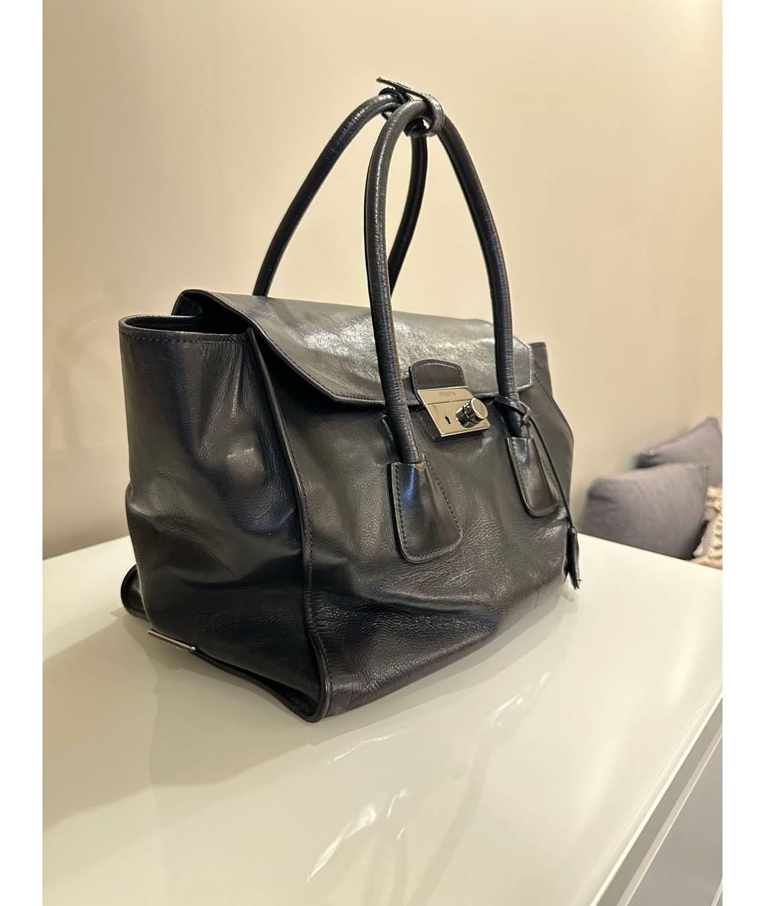 PRADA Темно-синяя кожаная сумка с короткими ручками, фото 2