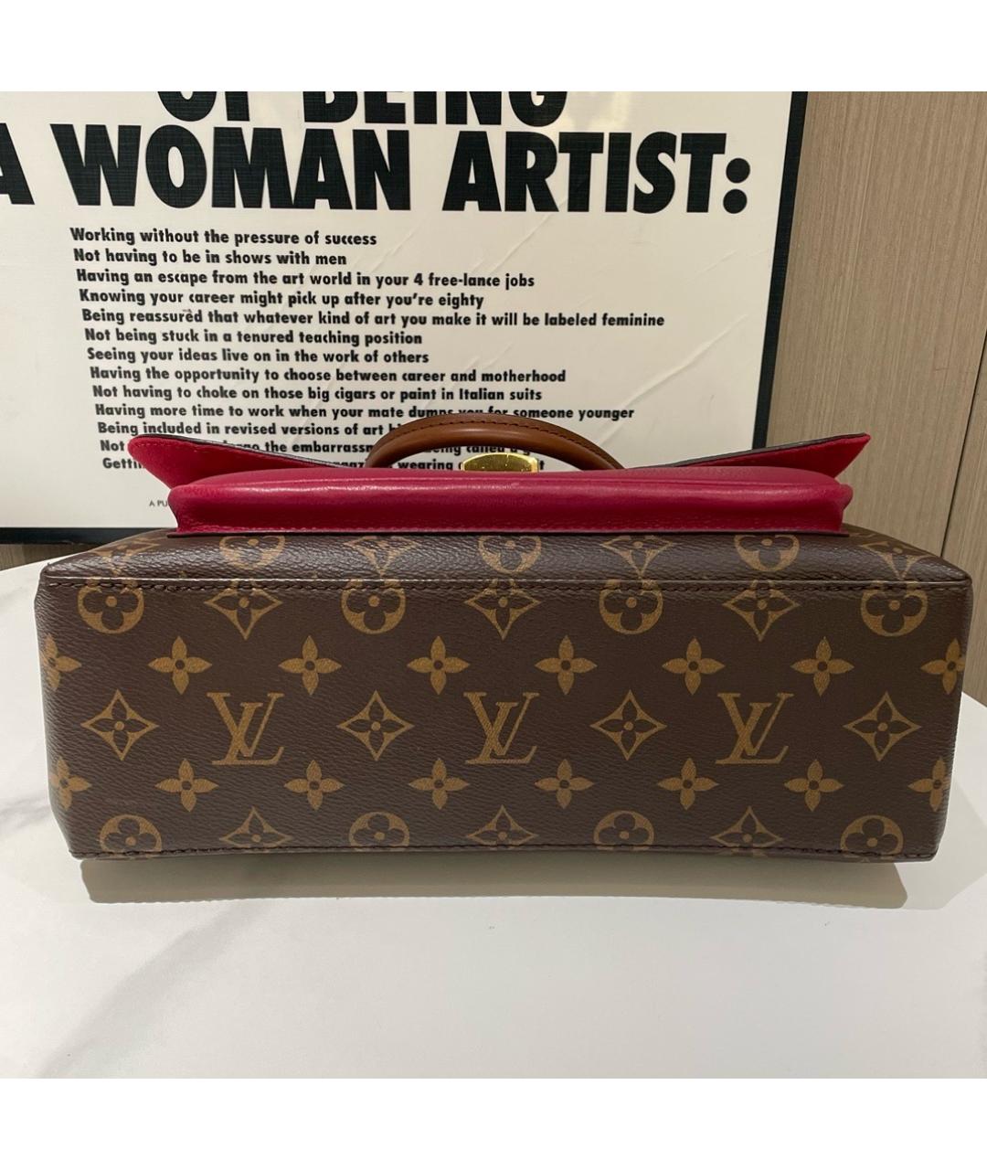 LOUIS VUITTON Коричневая сумка через плечо из искусственной кожи, фото 4