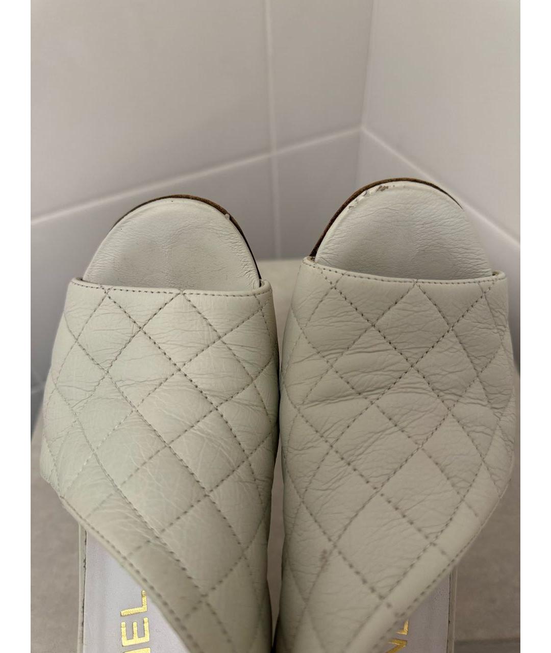 CHANEL Белые кожаные босоножки, фото 4
