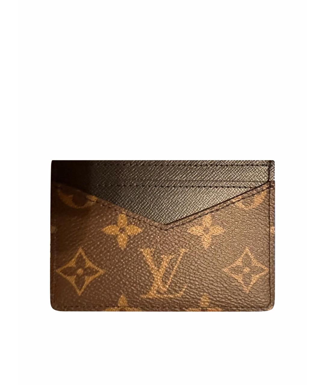 LOUIS VUITTON Коричневый кожаный кардхолдер, фото 1