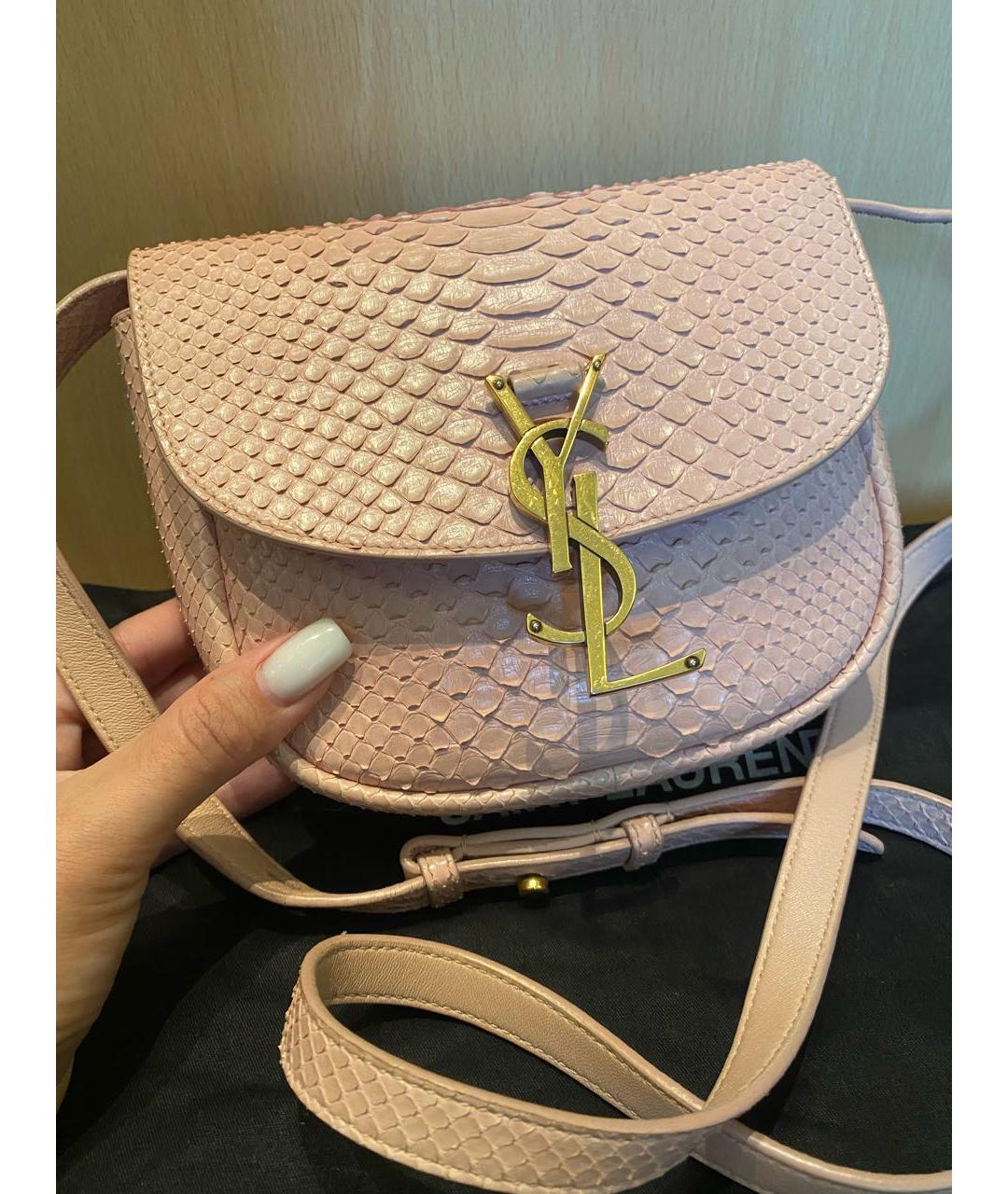 SAINT LAURENT Коралловая сумка через плечо из экзотической кожи, фото 2