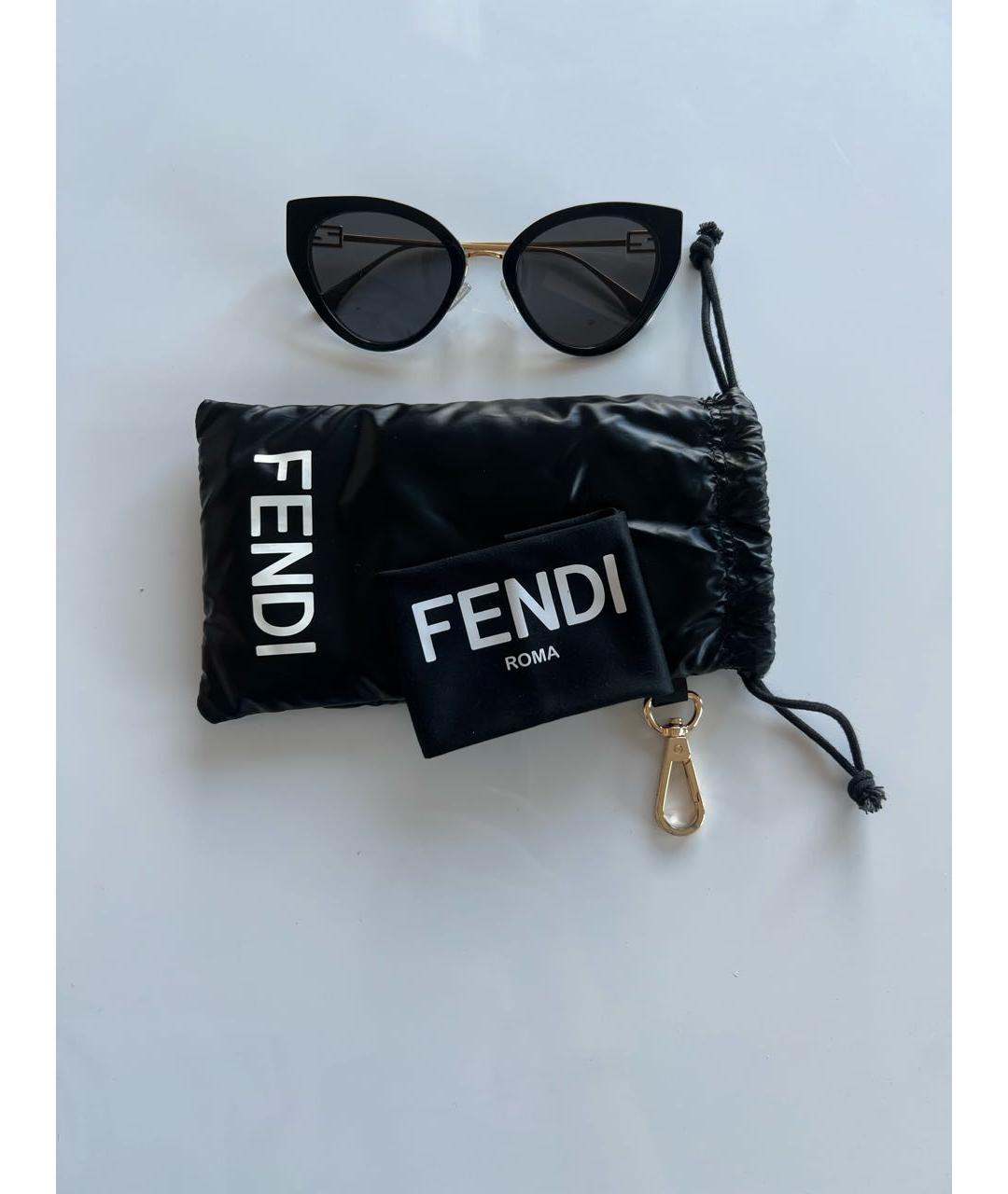 FENDI Черные пластиковые солнцезащитные очки, фото 4