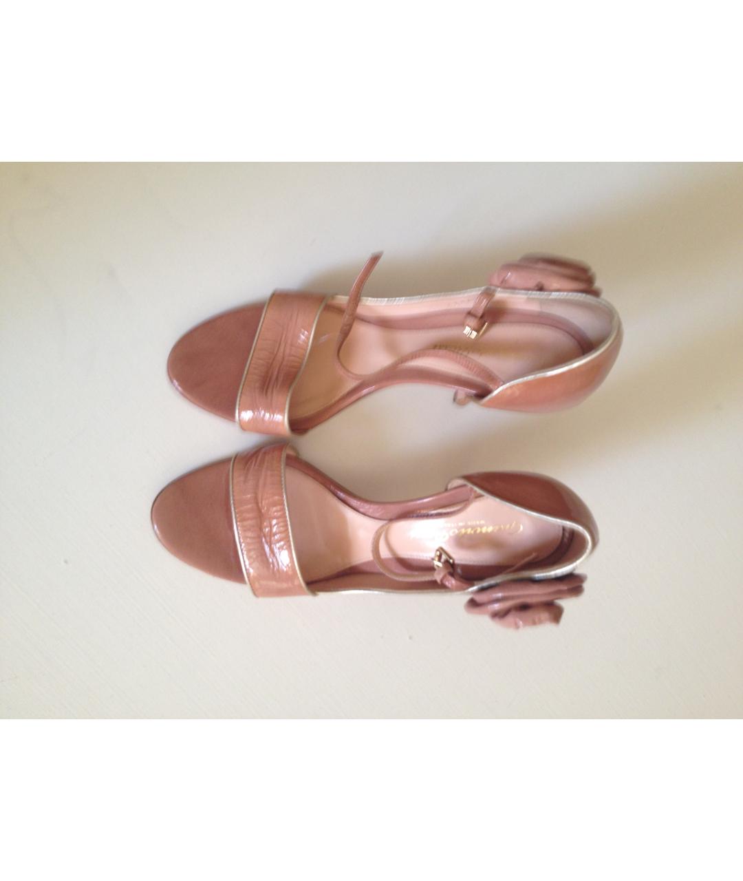 GIANVITO ROSSI Розовые босоножки из лакированной кожи, фото 2