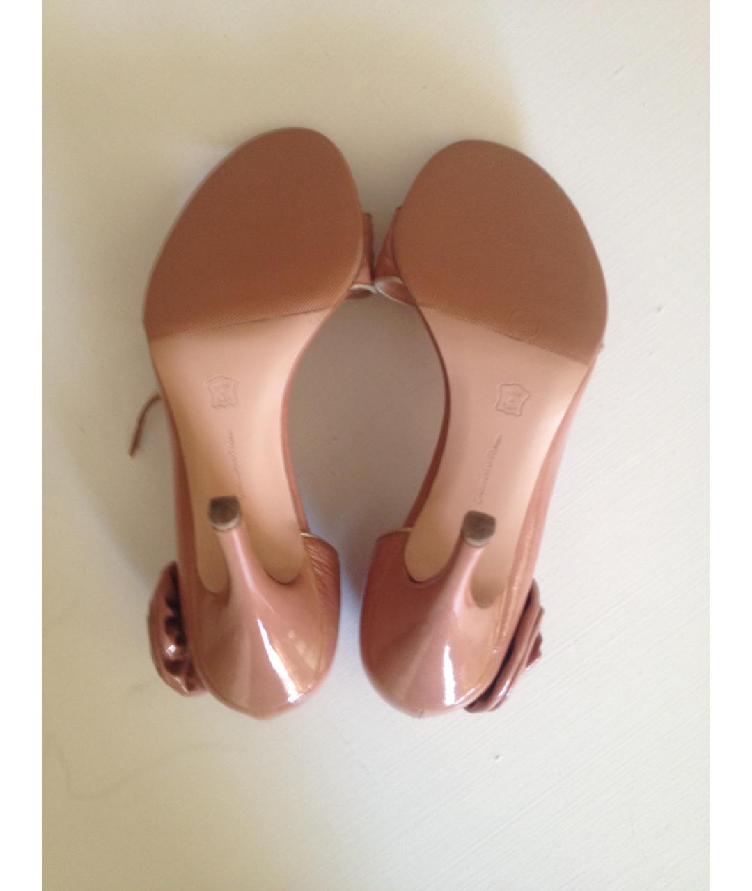 GIANVITO ROSSI Розовые босоножки из лакированной кожи, фото 7