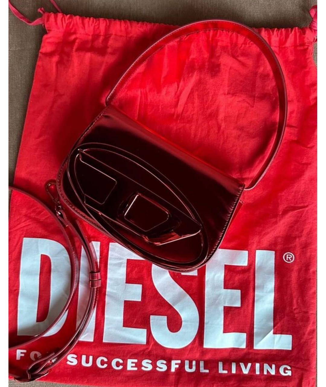 DIESEL Красная сумка через плечо из лакированной кожи, фото 2