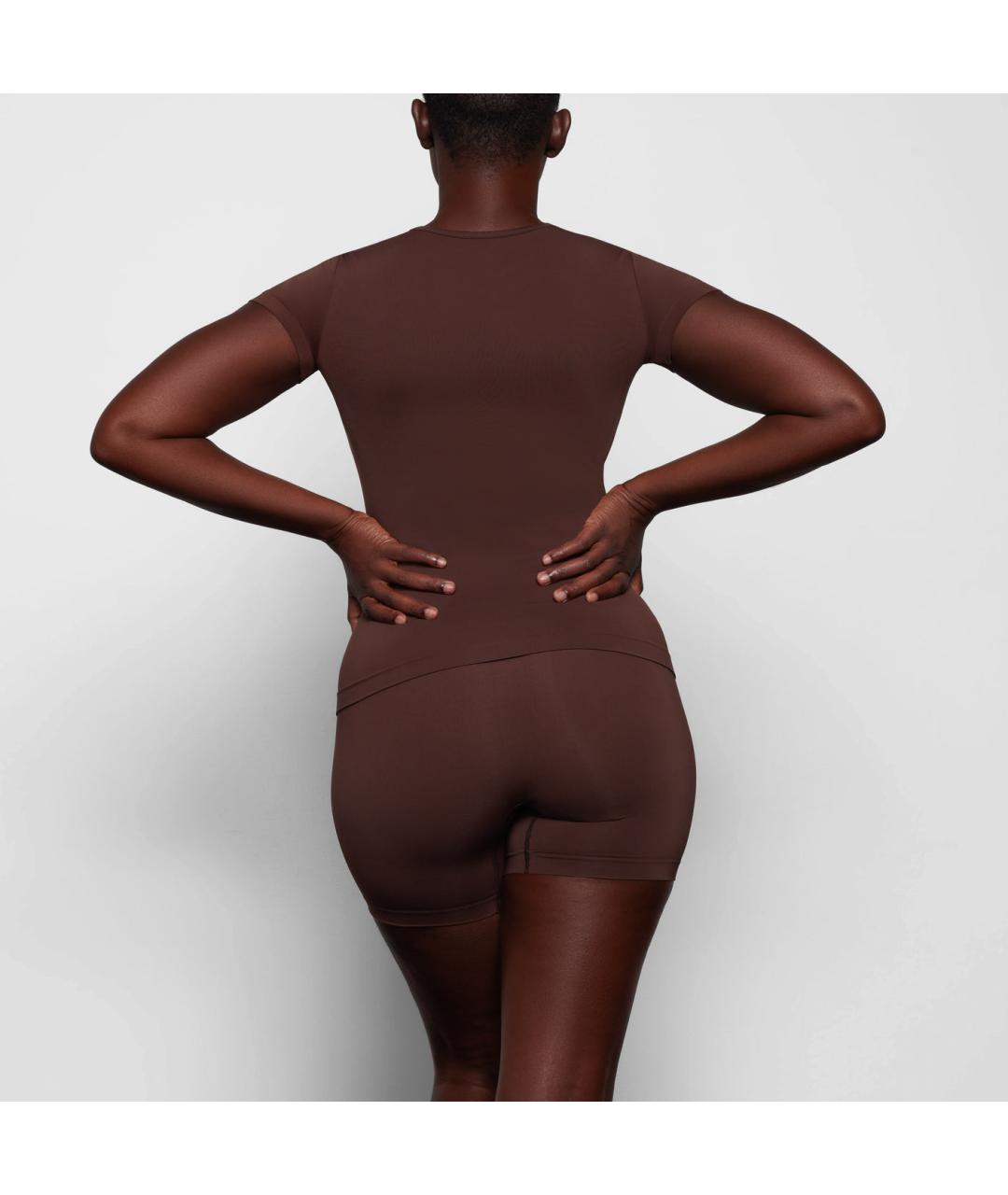 SKIMS Коричневая футболка, фото 4