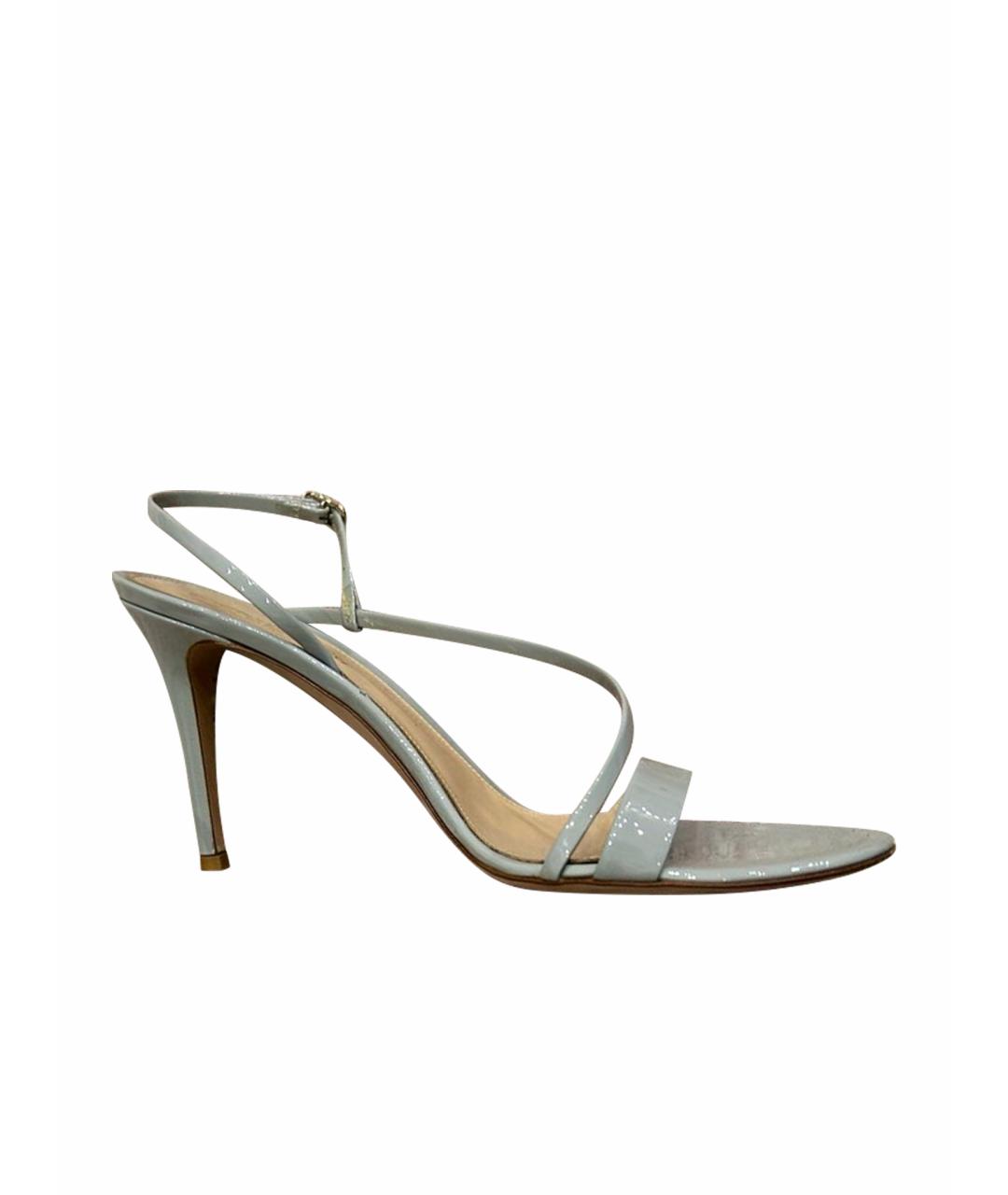 GIANVITO ROSSI Серые босоножки из лакированной кожи, фото 1