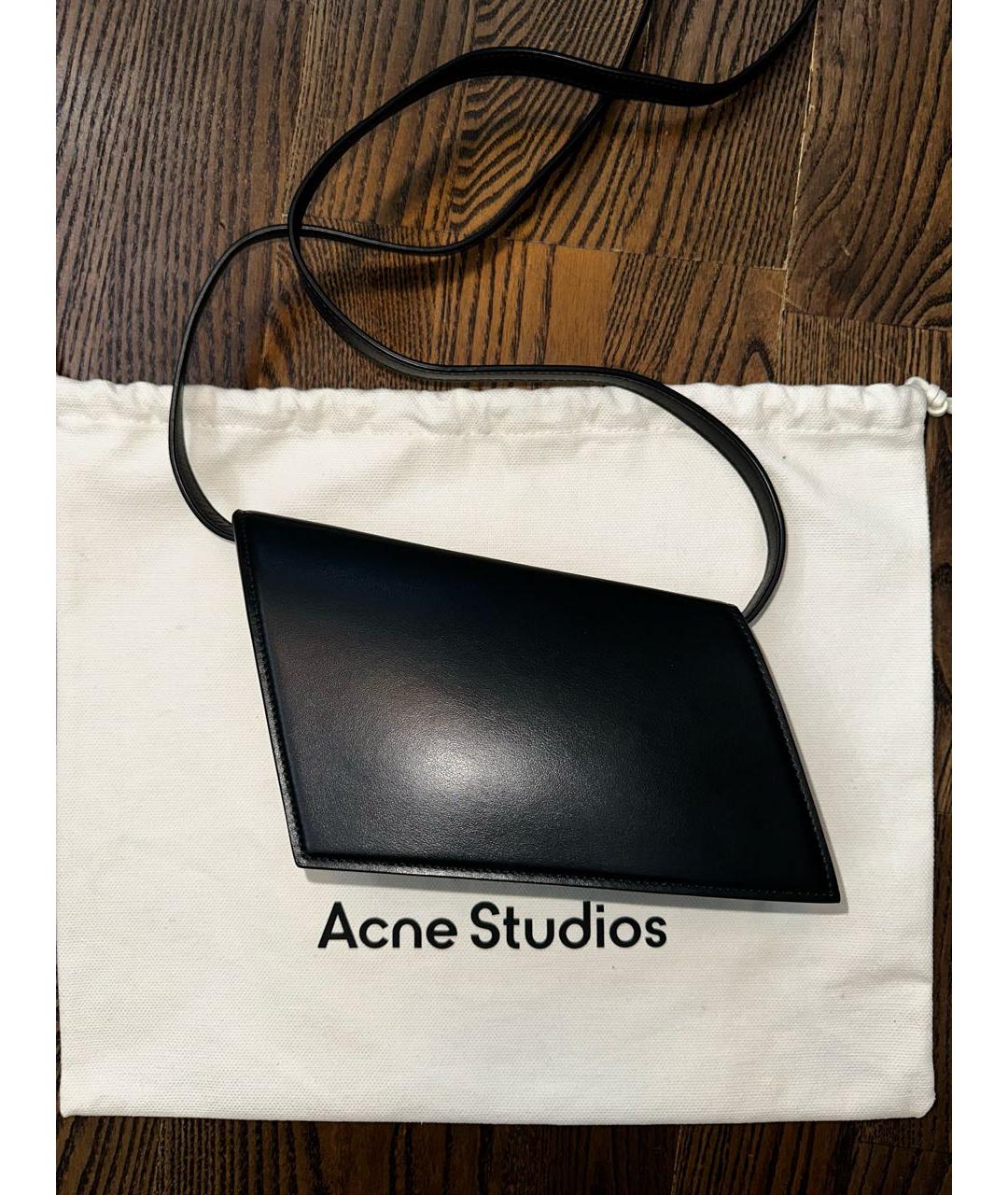 ACNE STUDIOS Черная кожаная сумка через плечо, фото 3