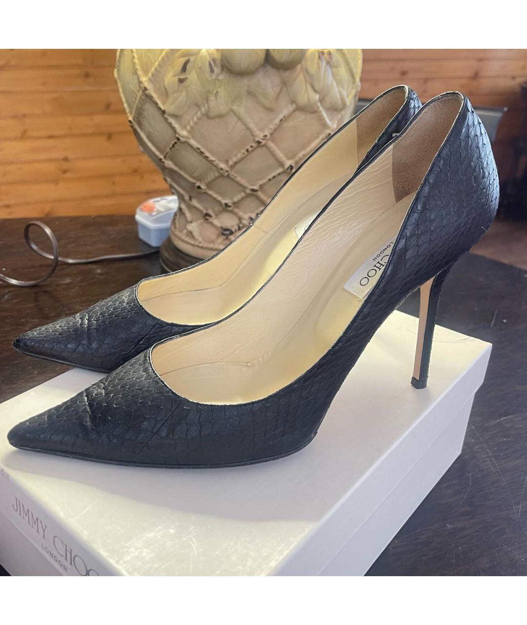 JIMMY CHOO Черные туфли из экзотической кожи, фото 5