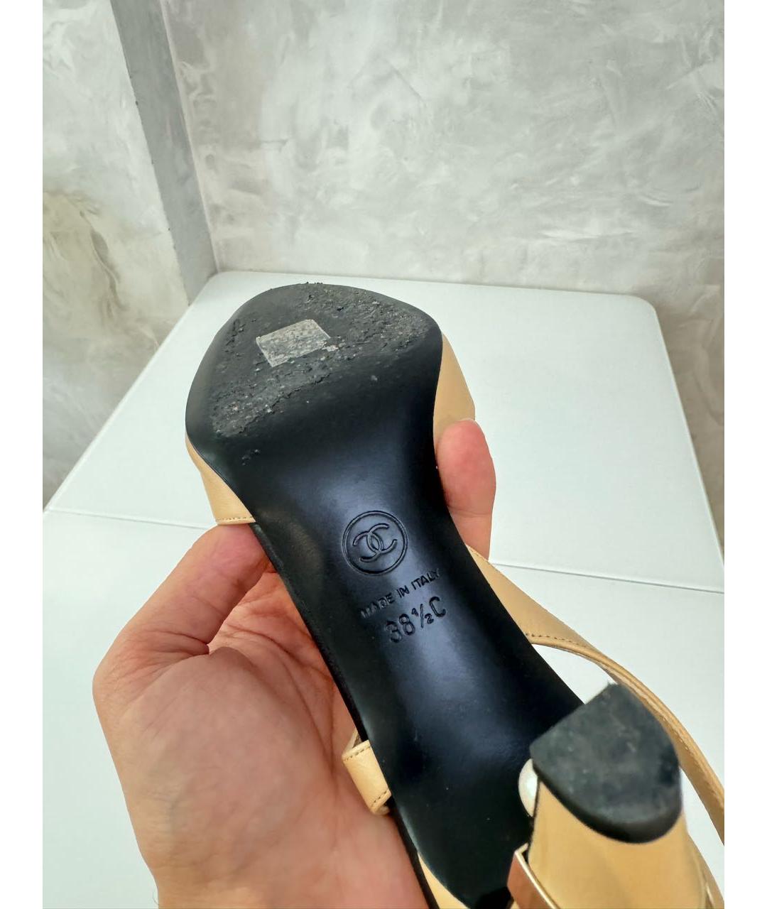 CHANEL Бежевые кожаные туфли, фото 3