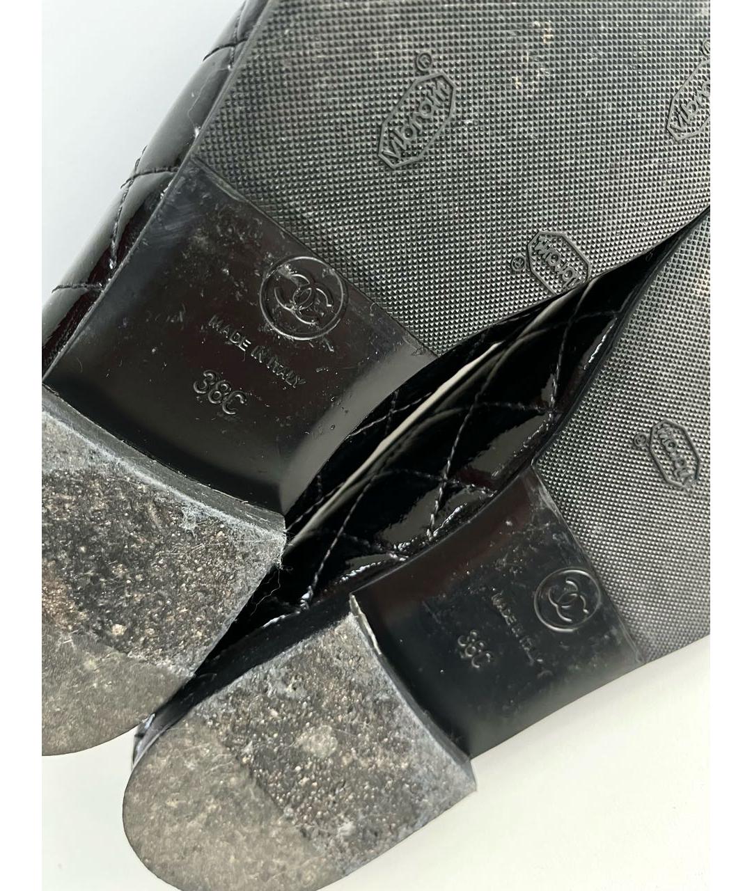 CHANEL Черные балетки из лакированной кожи, фото 7