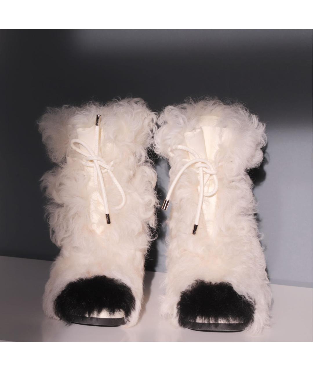 CHANEL Белые ботинки, фото 3