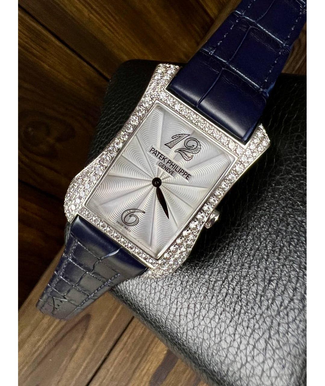 PATEK PHILIPPE Часы из белого золота, фото 3