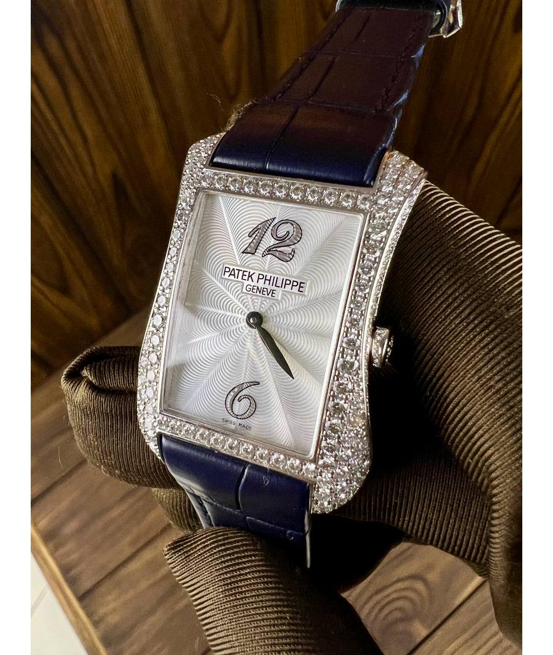 PATEK PHILIPPE Часы из белого золота, фото 2