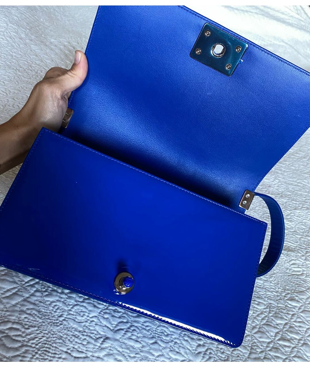 CHANEL PRE-OWNED Синяя сумка тоут из лакированной кожи, фото 6