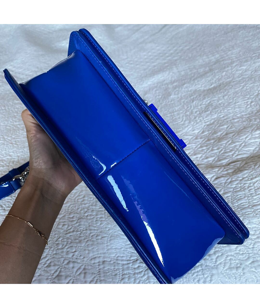 CHANEL PRE-OWNED Синяя сумка тоут из лакированной кожи, фото 5