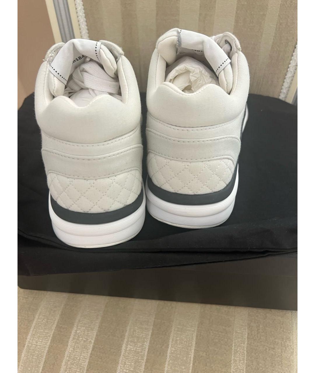 CHANEL Серые замшевые кроссовки, фото 3