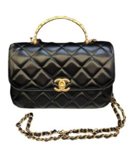 CHANEL Сумка через плечо