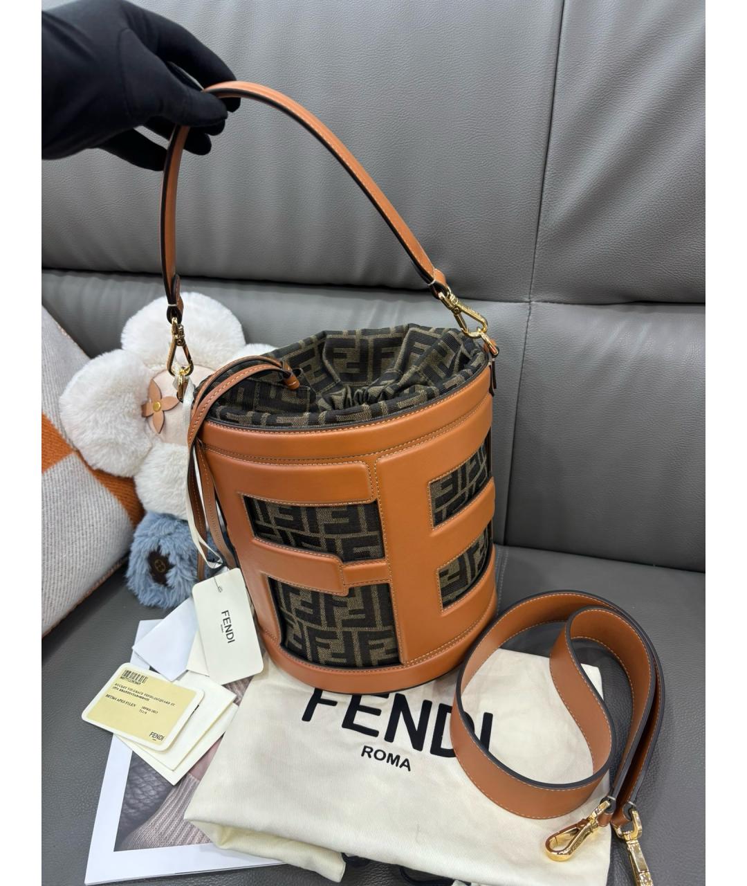 FENDI Сумка через плечо, фото 2