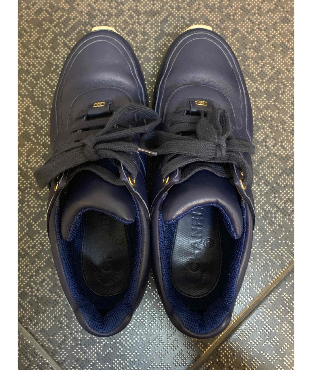 CHANEL PRE-OWNED Темно-синие кожаные кроссовки, фото 3