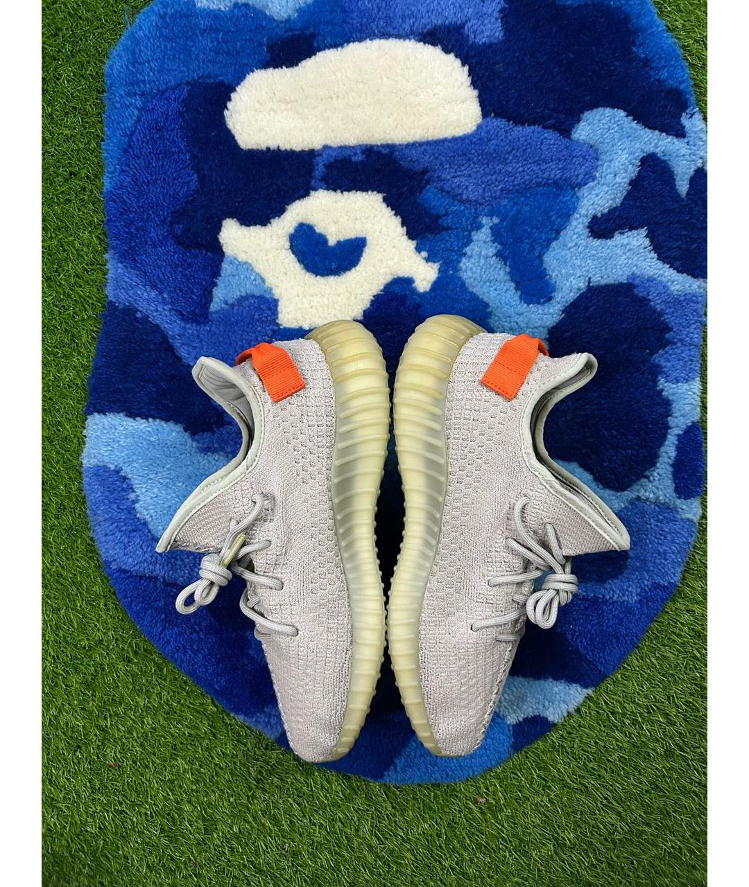 ADIDAS YEEZY Серые текстильные низкие кроссовки / кеды, фото 4