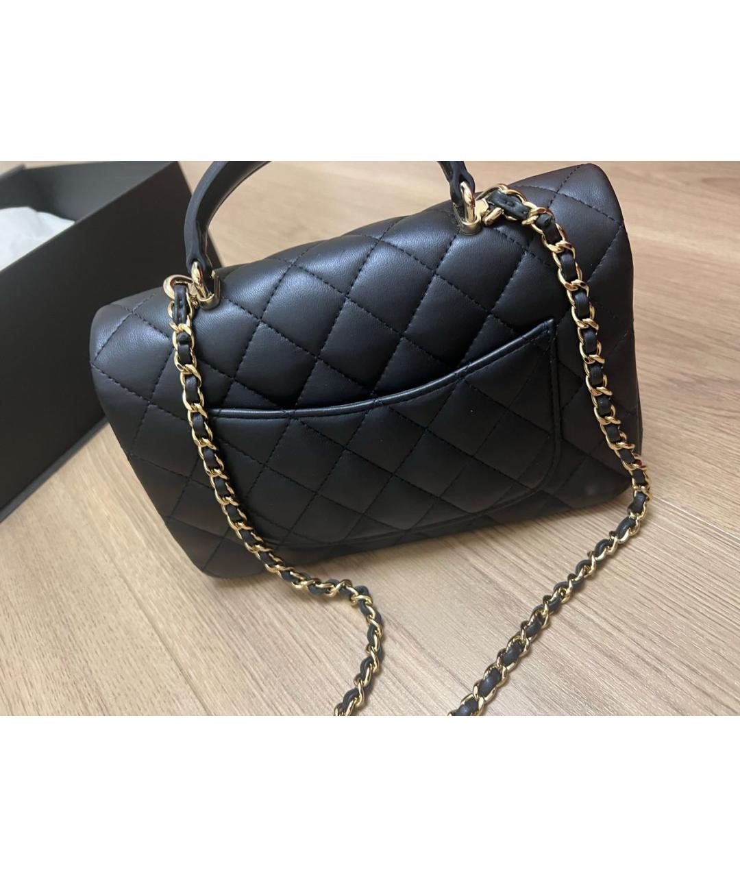 CHANEL Черная кожаная сумка с короткими ручками, фото 4