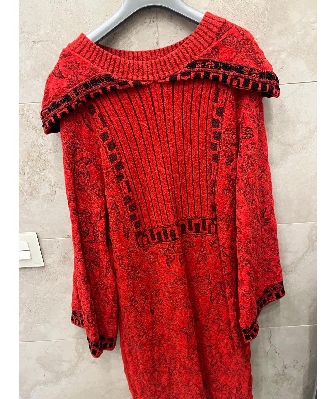 CHANEL Красное твидовое платье, фото 2