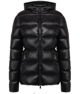 MONCLER Пуховик