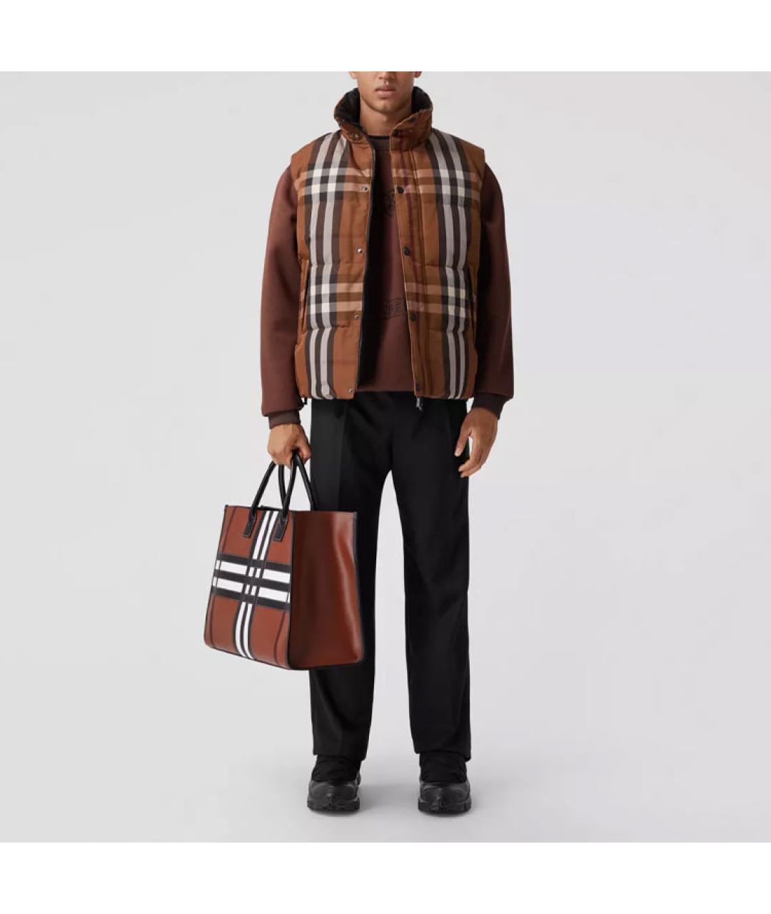 BURBERRY Коричневый пуховик, фото 3