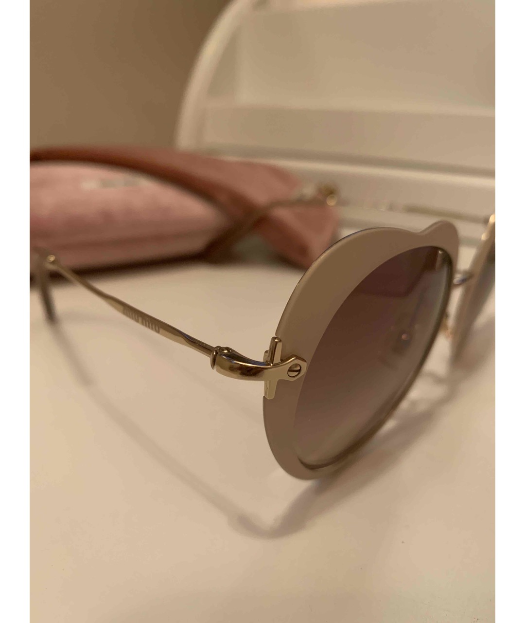 MIU MIU Бежевые металлические солнцезащитные очки, фото 3