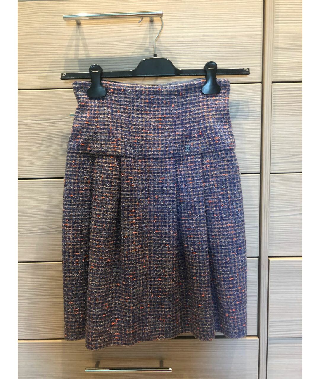 CHANEL PRE-OWNED Фиолетовая твидовая юбка миди, фото 8