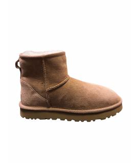 UGG AUSTRALIA Ботинки