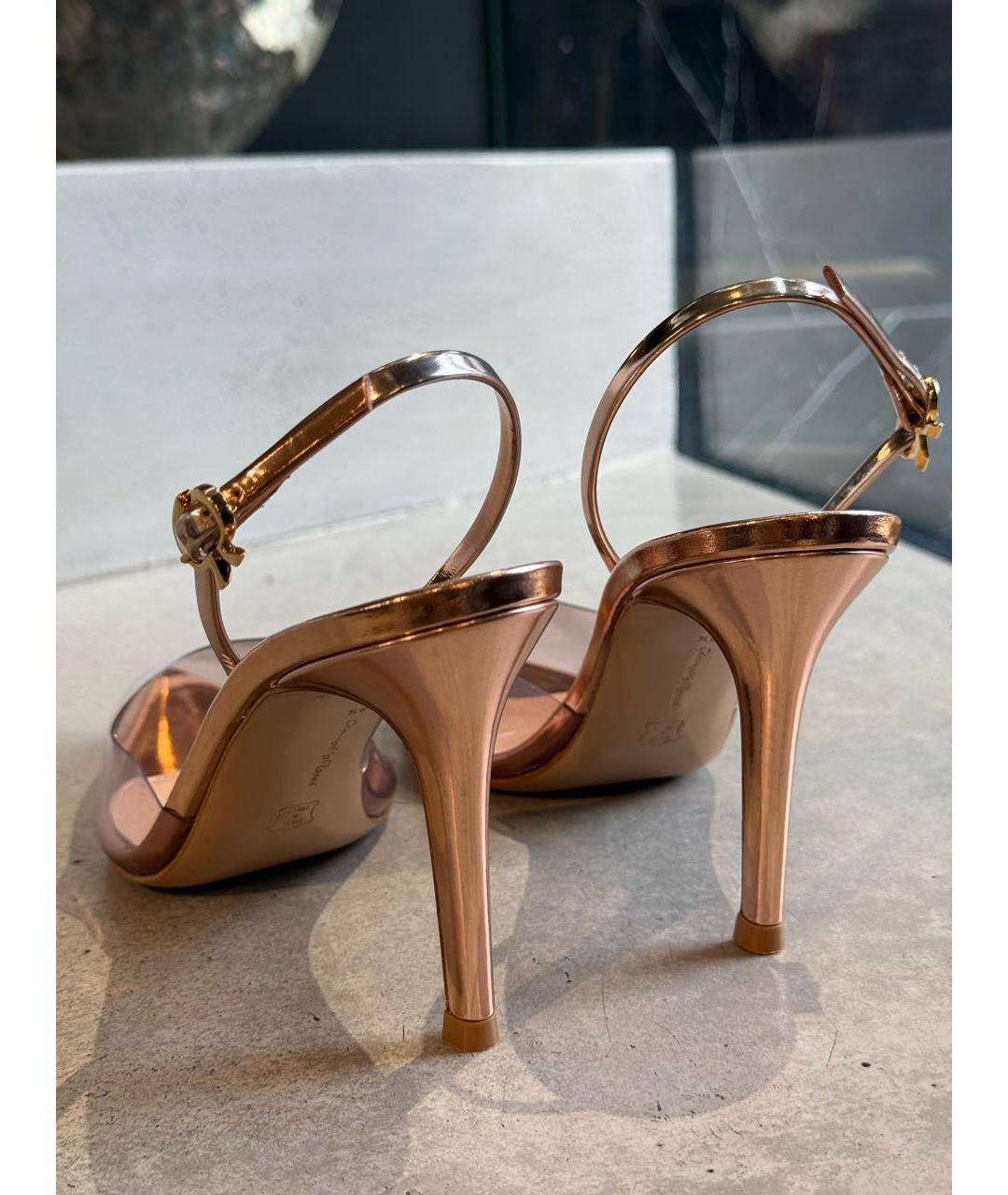 GIANVITO ROSSI Золотые кожаные туфли, фото 5