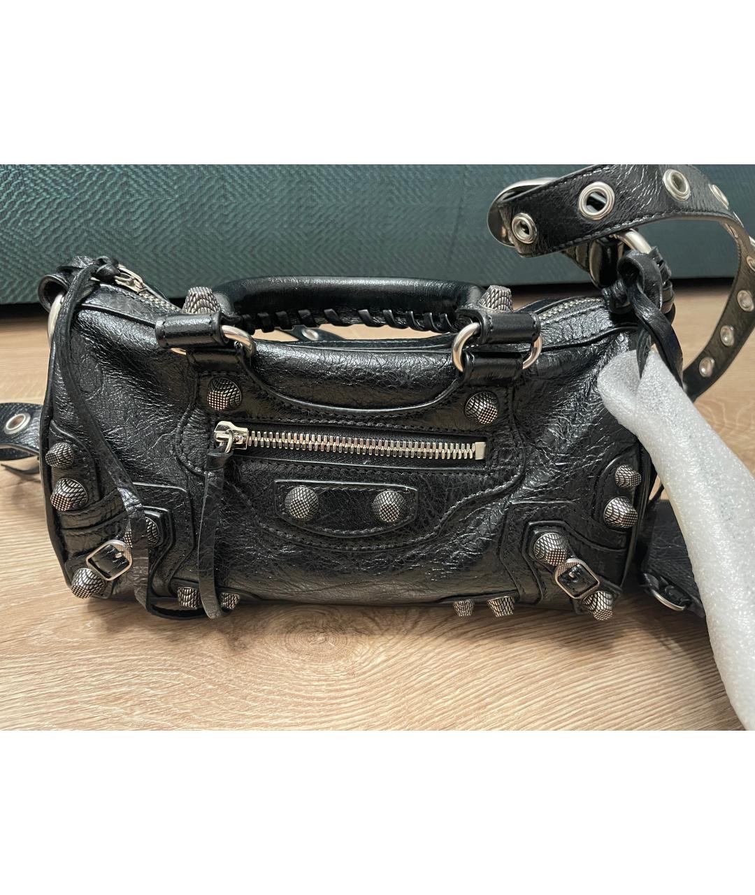 BALENCIAGA Черная кожаная сумка через плечо, фото 2