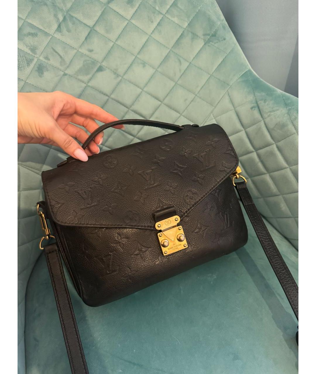 LOUIS VUITTON Черная кожаная сумка через плечо, фото 2