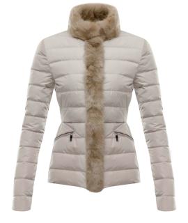 MONCLER Пуховик